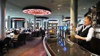 Hotell Der Valk Breda