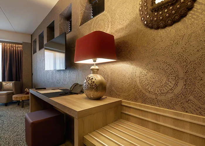 Der Valk 4* ブレッダ